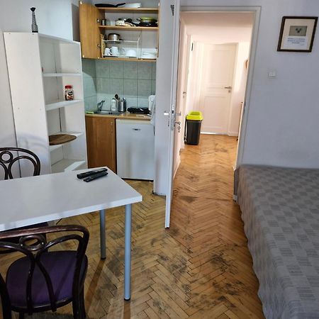 Apartament Cichy I Wygodny Stalowa Wola Buitenkant foto