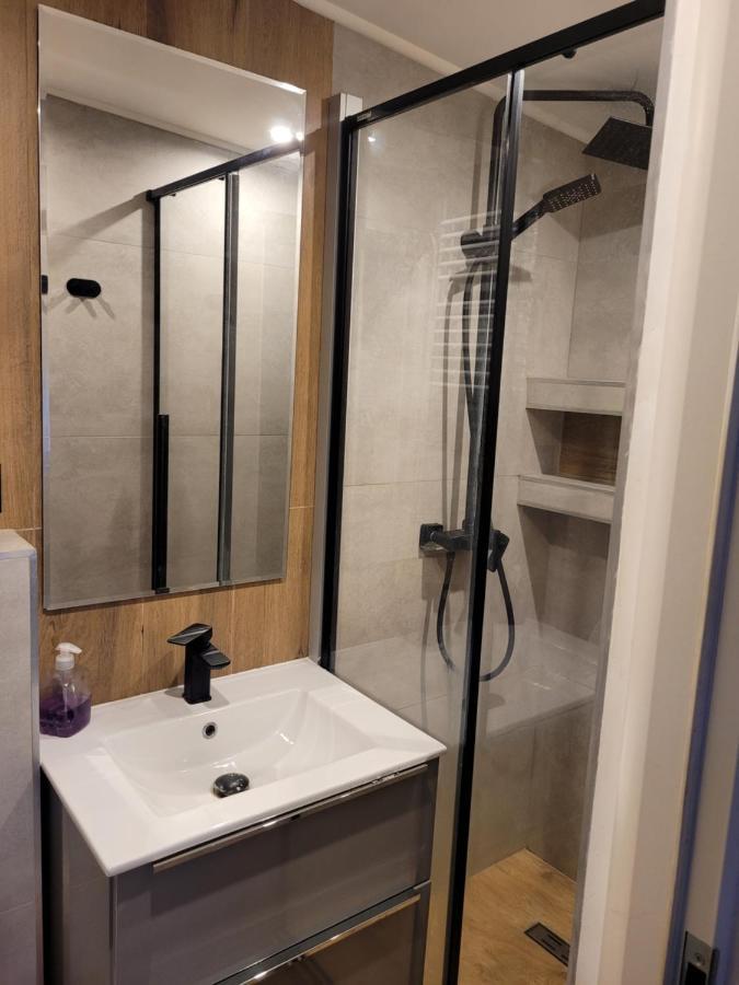 Apartament Cichy I Wygodny Stalowa Wola Buitenkant foto